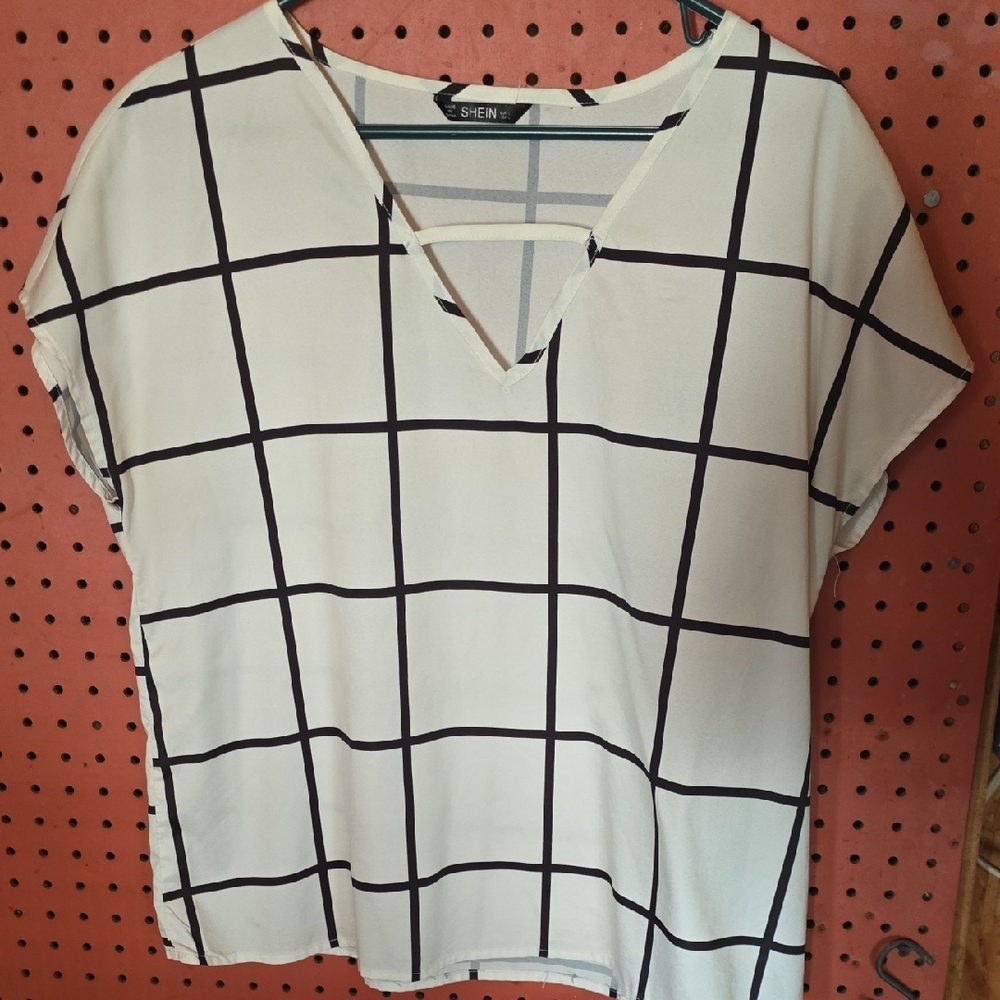 SHEIN Black and White Grid Pattern Blouse